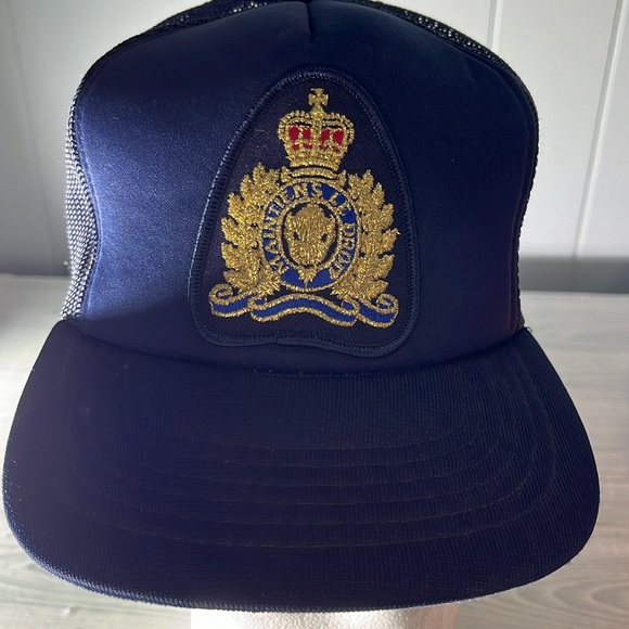 Other - Vintage RCMP trucker hat